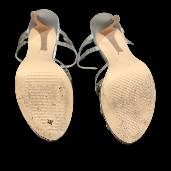 Le Château silver sparkling heels 👠 size 7 - Picture 11 of 12